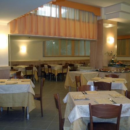 Grazia Hotel Sperlonga Esterno foto