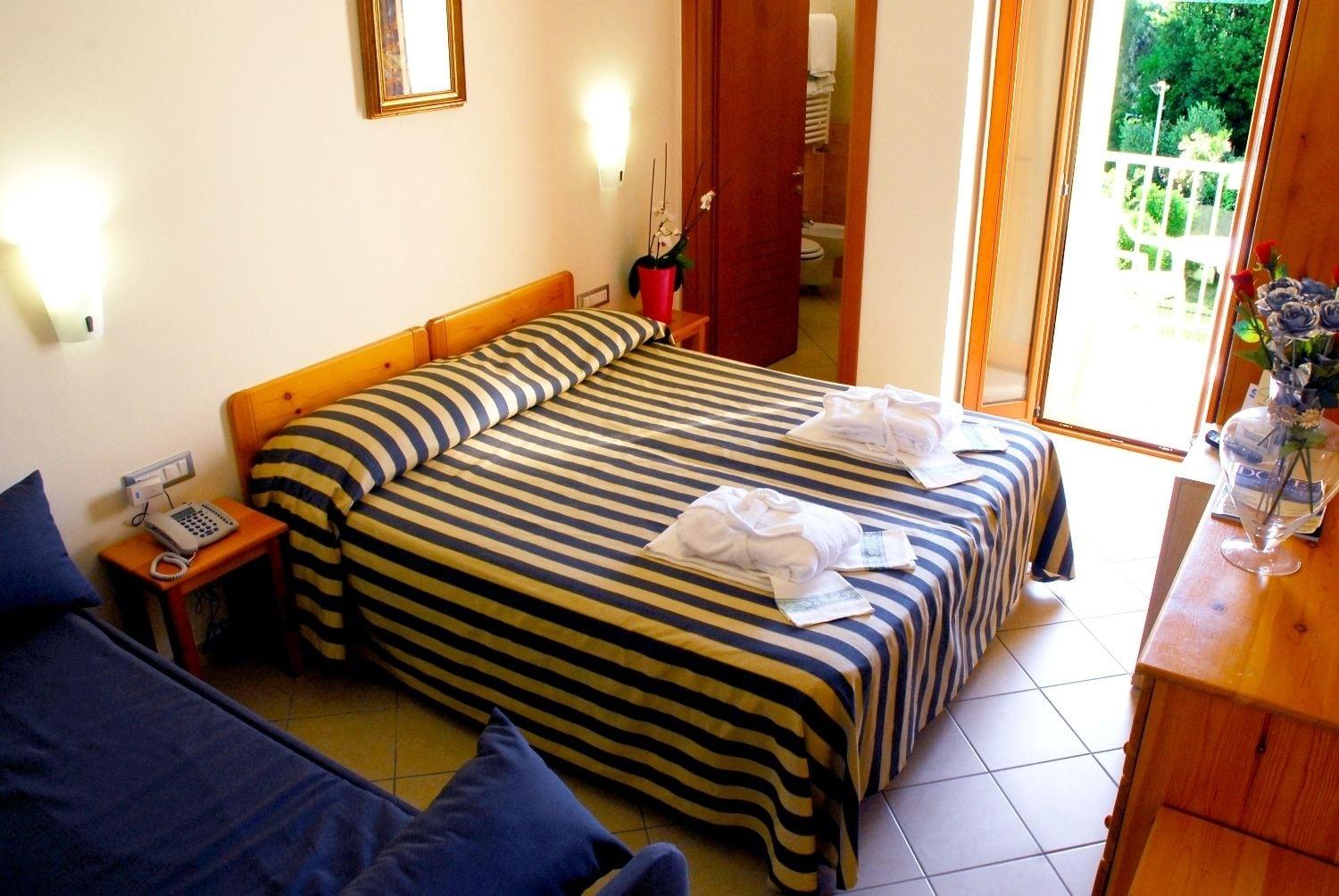Grazia Hotel Sperlonga Esterno foto